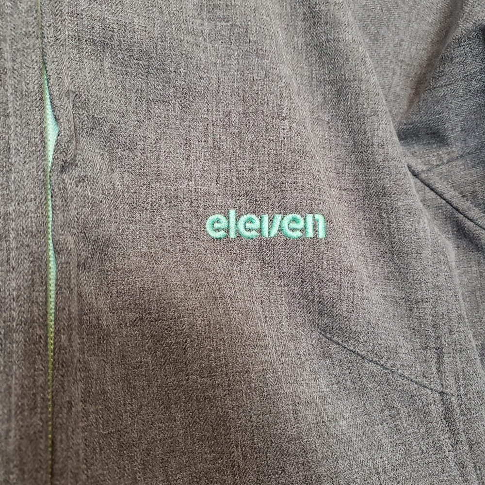 Ski jacket - Picture 2 of 3